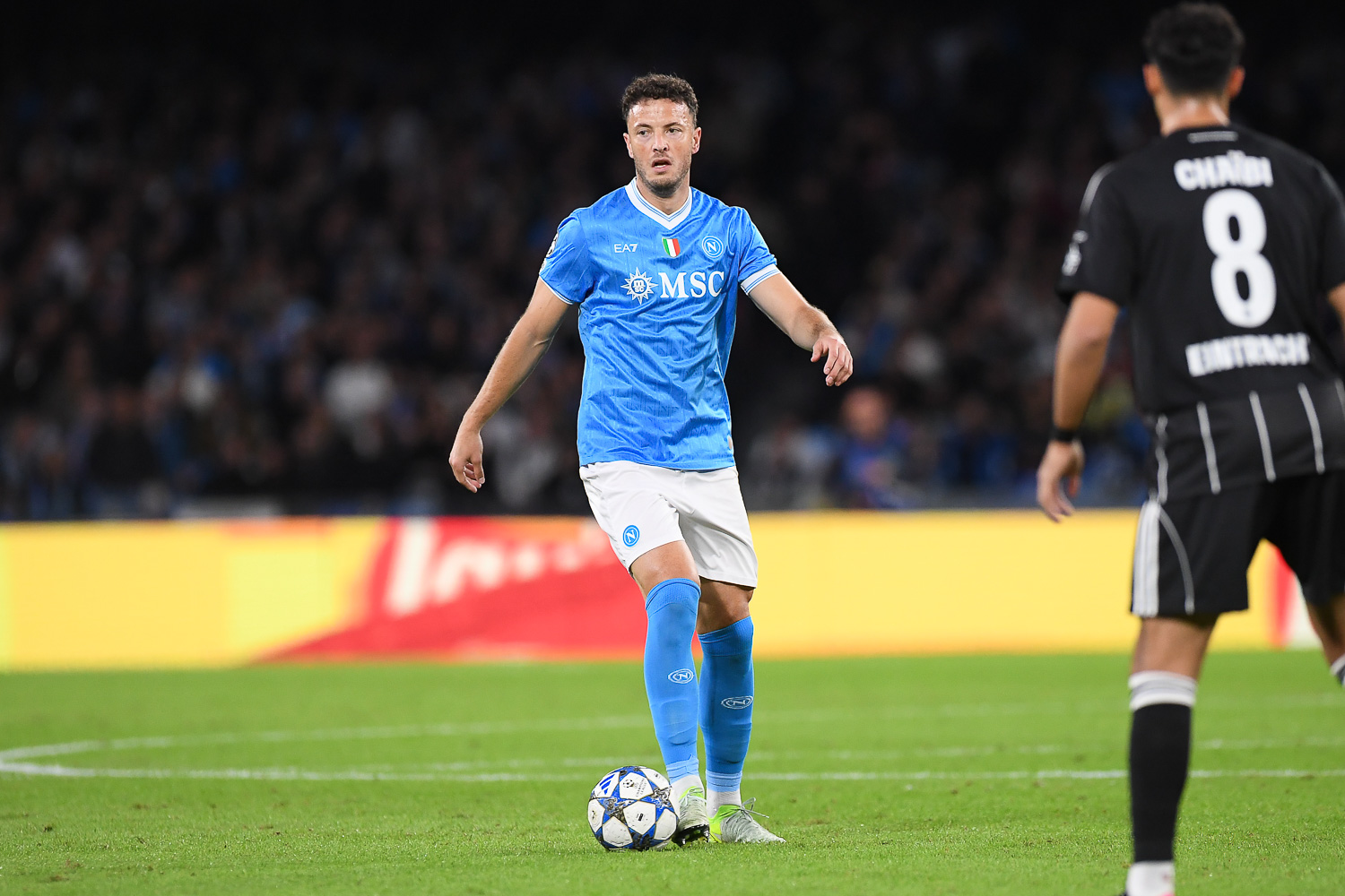 Napoli - Eintracht 0 - 0-3644