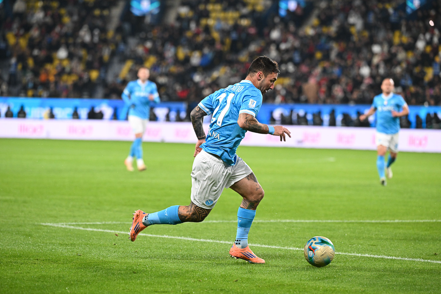 Napoli - Milan 2 - 0-3752