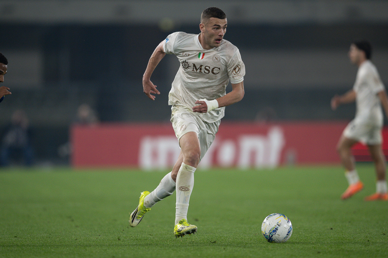 Verona - Napoli 1 - 2-3941