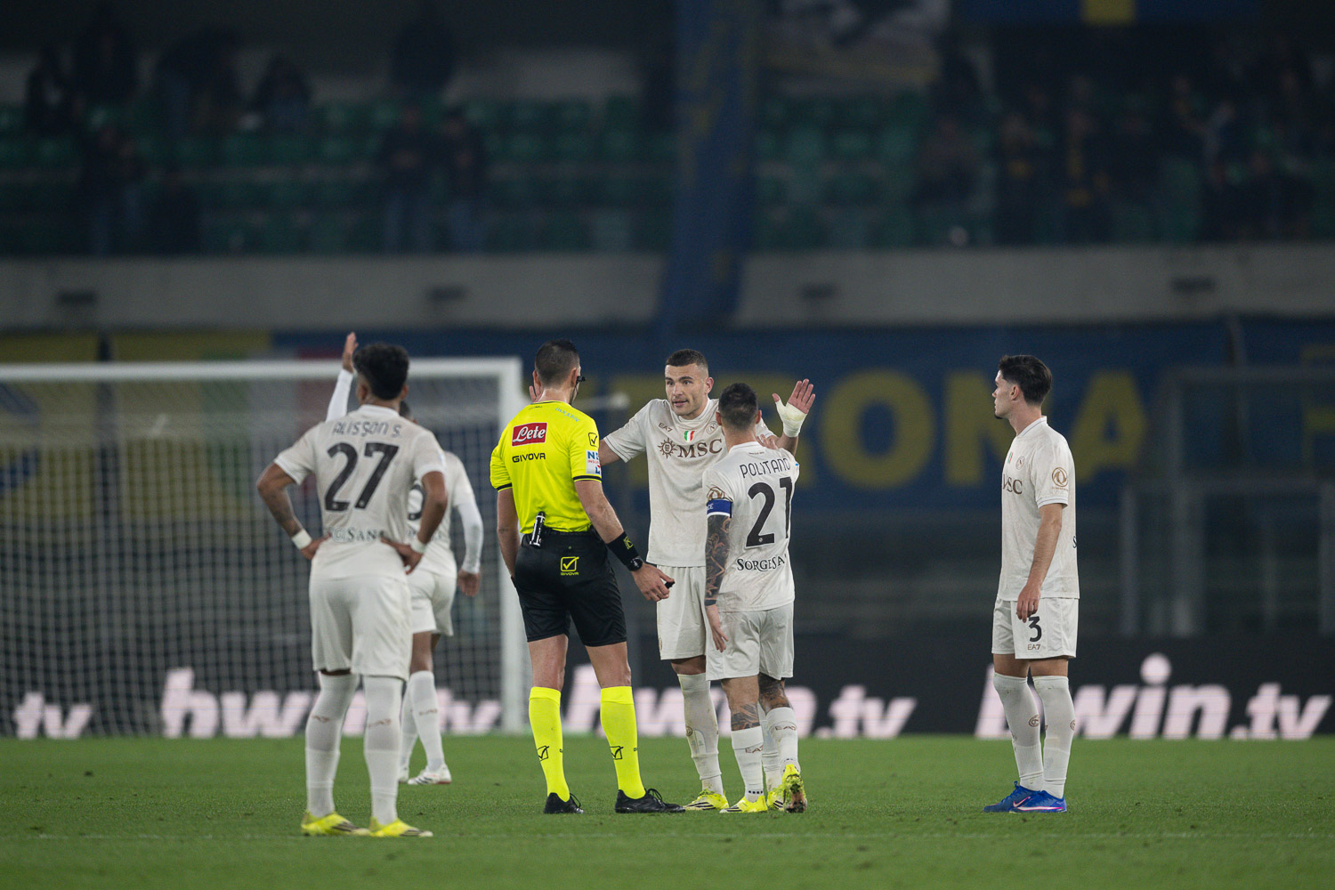 Verona - Napoli 1 - 2-3937