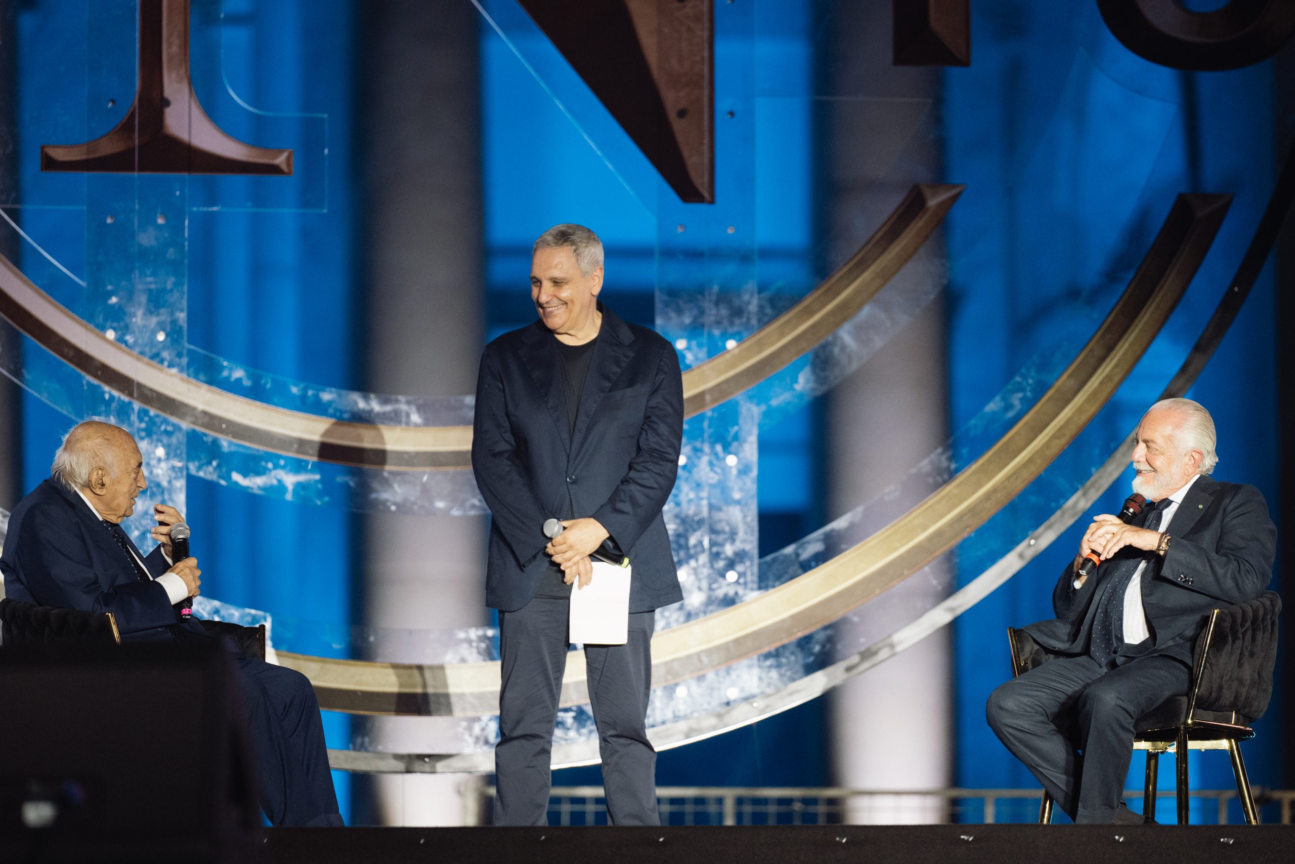 Napoli 100 | Piazza del Plebiscito-4127