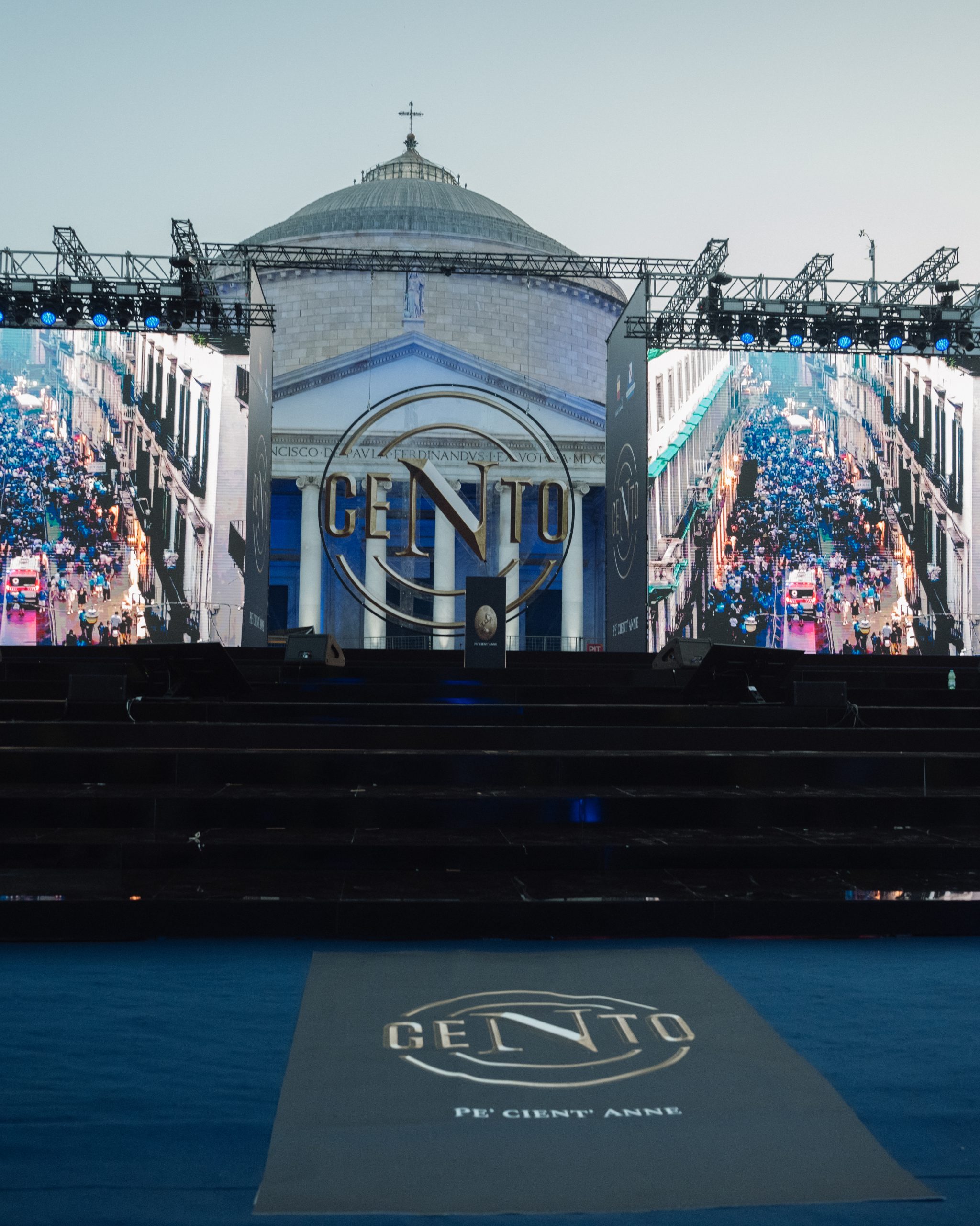 Napoli 100 | Piazza del Plebiscito-4157